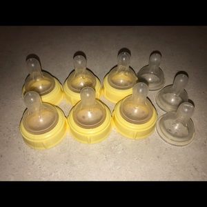 Medela medium flow nipples - 9 total